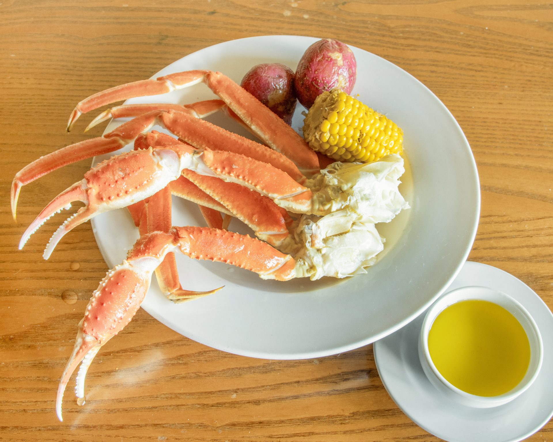 Fresh seafood and Southern hospitality