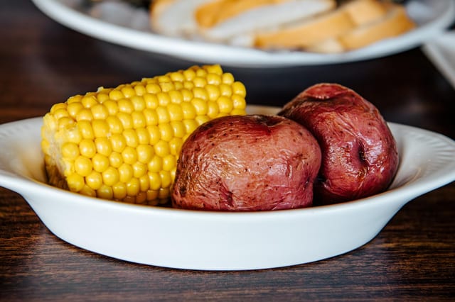 Pot & Corn.