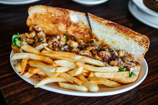 Pistol Pete Poboy.